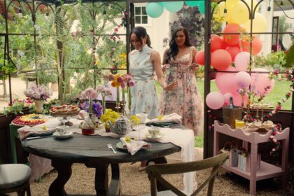 Mindy Kaling Shares Her Motto with the Royal Family
