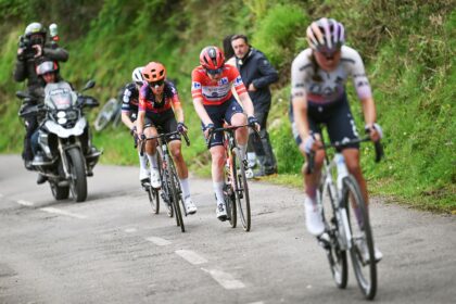 ‘In the end, I just came up short’ –Anna van der Breggen loses La Vuelta Femenina in final 4km on ‘frustrating’ Angliru
