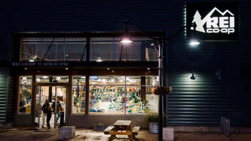 REI workers call for nationwide boycott of annual sale amid ongoing labour dispute