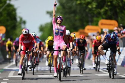 Elisa Balsamo sprints to victory to claim stage 2 of the Giro d’Italia Women