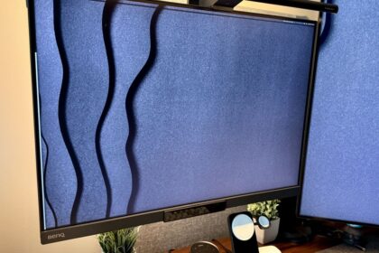 BenQ RD280UG review: A monitor that makes 3:2 displays cool again, and I love the built-in lighting
