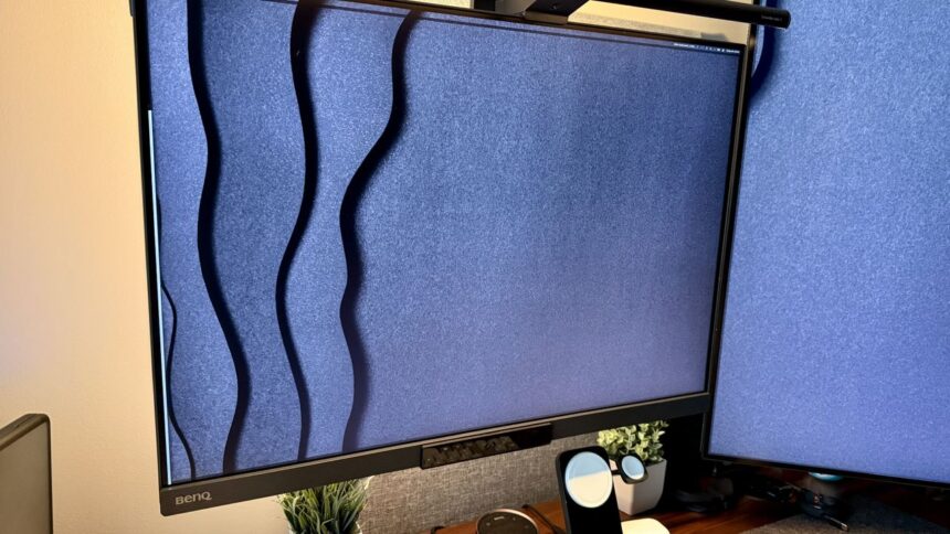 BenQ RD280UG review: A monitor that makes 3:2 displays cool again, and I love the built-in lighting