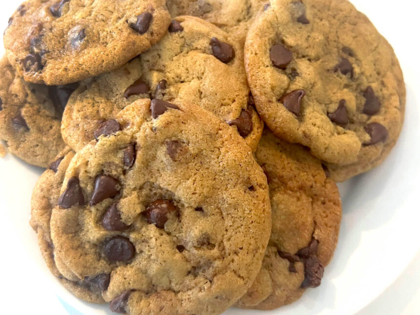 I Don’t Subscribe to This Bread Subscription Service for the Bread — the Cookie