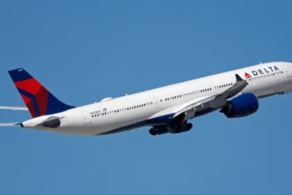 Delta Just Announced a Major Change to Its Food and Beverage Service for 450 Flights