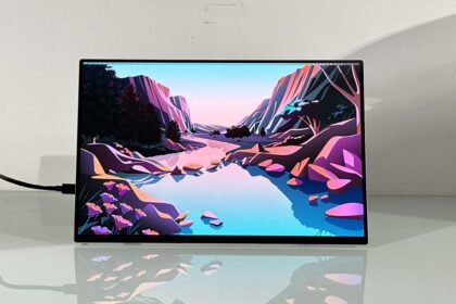 Acer ProDesigner PE160WUT review: A high-res, high-refresh OLED portable monitor let down by its anti-glare display
