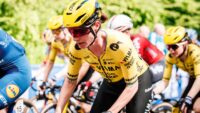 Vos breaks collarbone; race leader Rüegg forced to abandon crash-marred opening stages of La Vuelta Femenina