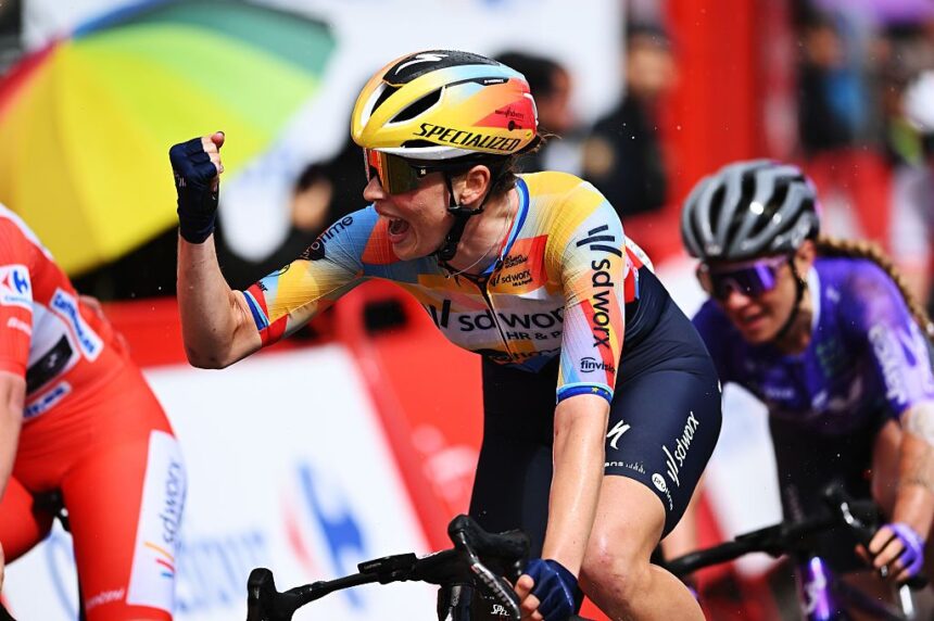 Vuelta Femenina: Mischa Bredewold leads Lotte Kopecky across stage 5 line as SD Worx-Protime repeats with one-two finish