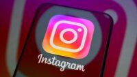 Instagram adds ‘Instants’ tool to send disappearing photo dumps to friends
