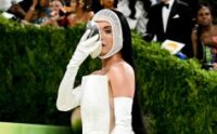 SZA’s Dazzling Met Gala Dress Is Made of Pieces Bought Off eBay: ‘This Is How I See Myself’