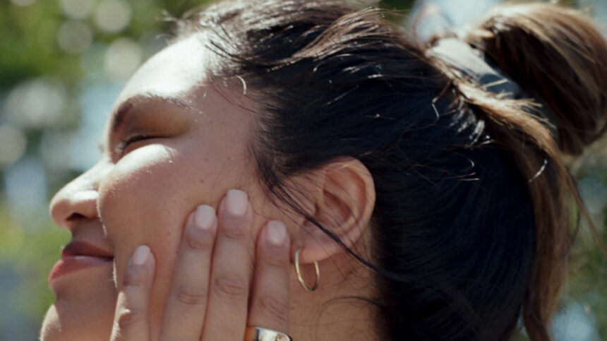 Oura adds more detailed hormonal health insights to its Series 3 and 4 rings