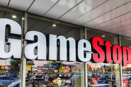 GameStop is reportedly preparing an offer to buy eBay