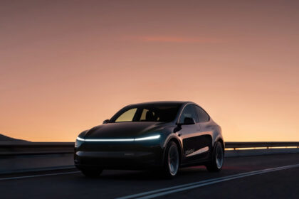 New crash data highlights the slow progress of Tesla’s robotaxis
