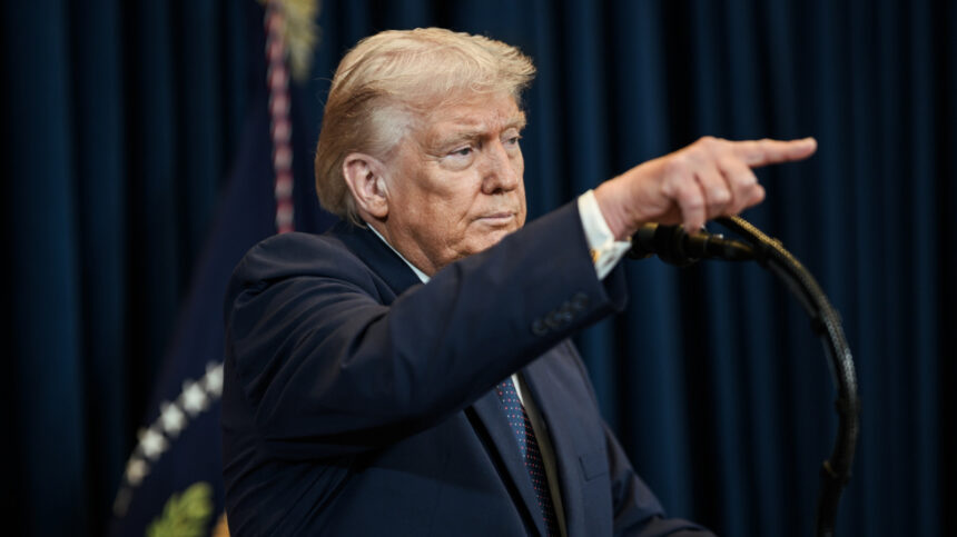 Trump postpones AI oversight executive order