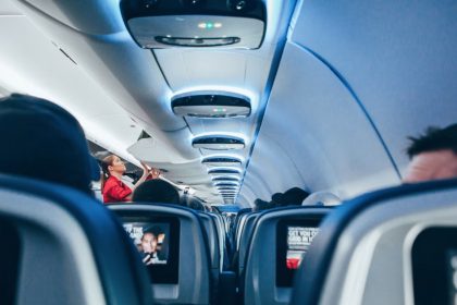 SpaceX’s Starlink will soon provide in-flight Wi-Fi for American Airlines