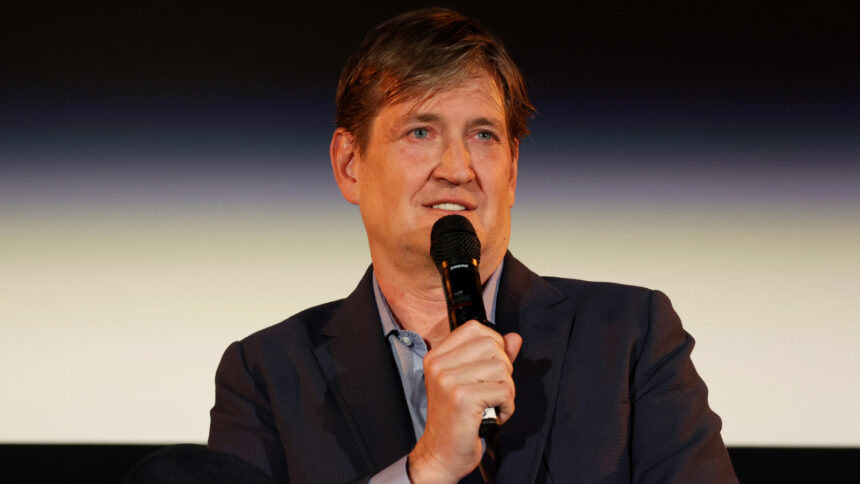Why Scrubs Creator Bill Lawrence Used To Be Against The Idea Of A Revival