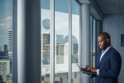 Executives Who Post on LinkedIn Get 3× More Leads—Here’s Why Brand Pages Can’t Compete