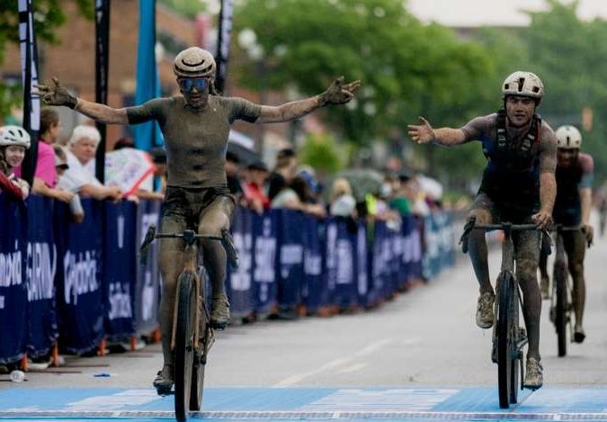 Unbound Gravel 100: 20-year-old Kylee Hanel overcomes mud and stop for train to win women’s race