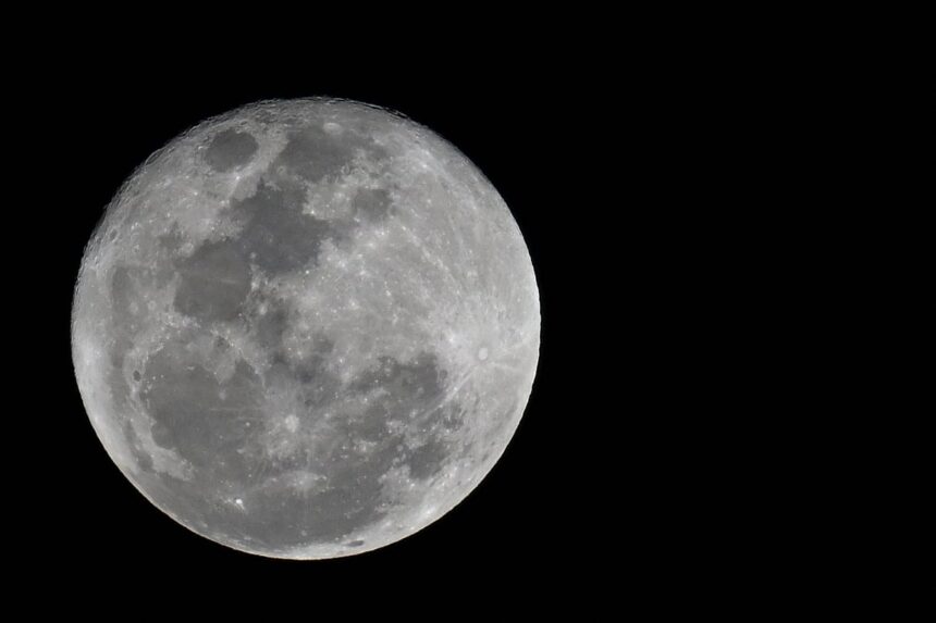 May Full Moon 2026: See the Flower Moon