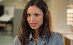 Olivia Rodrigo Finds Out Ashley Padilla Was ‘Betting Against’ Her Being Named 2022 Billboard Woman of the Year in New ‘SNL’ Promos