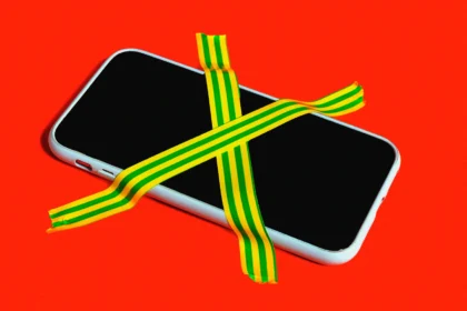 New Study Finds School Phone Ban Benefits Could Be Overstated