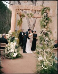 The Bride and Groom Blended Their Indian Heritage With Local Traditions at This Oaxacan Wedding