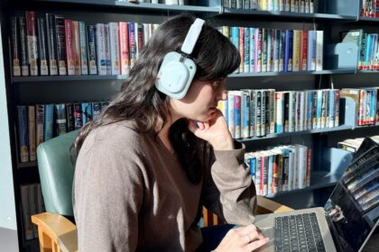 Review: The Nothing Headphone (a) are the best headphones from the brand yet