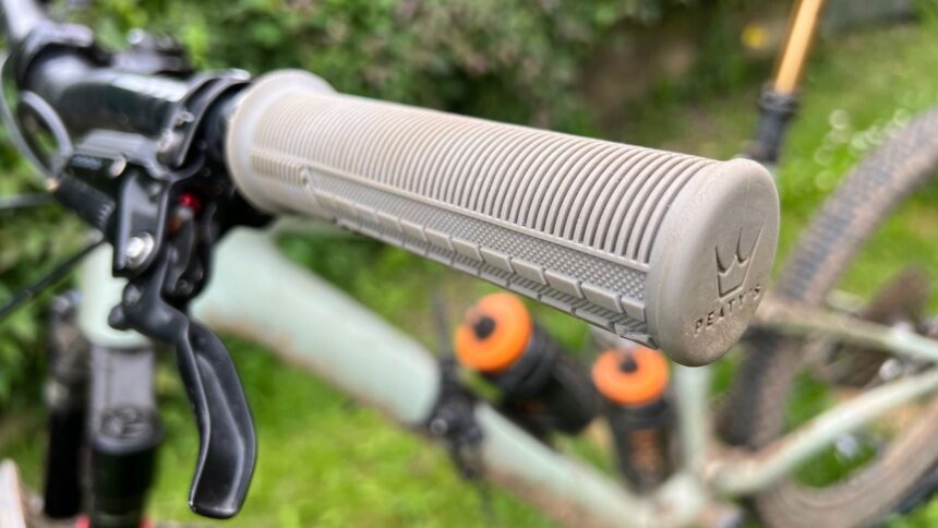 Peaty’s Monarch grips review: Fantastic control and comfort