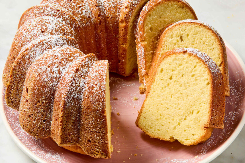 15 Easy Old-Fashioned Southern Desserts That Are the Hit of Every Gathering