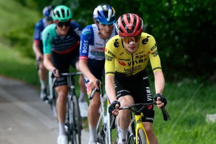 Jonas Vingegaard takes control of Giro d’Italia on Blockhaus as expected, but should the narrow gap to Felix Gall be a cause for concern? – GC analysis