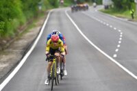 ‘They crashed just in front of me, it was pretty close’ – Jonas Vingegaard says attacking Giro d’Italia stage 2 finale was ‘safest’ option after narrowly avoiding mass pile-up