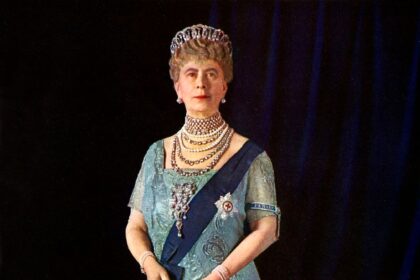 See Queen Mary of Teck’s Favorite Diamond Tiaras, Including Pieces Worn by the Late Queen Elizabeth and Princess Anne