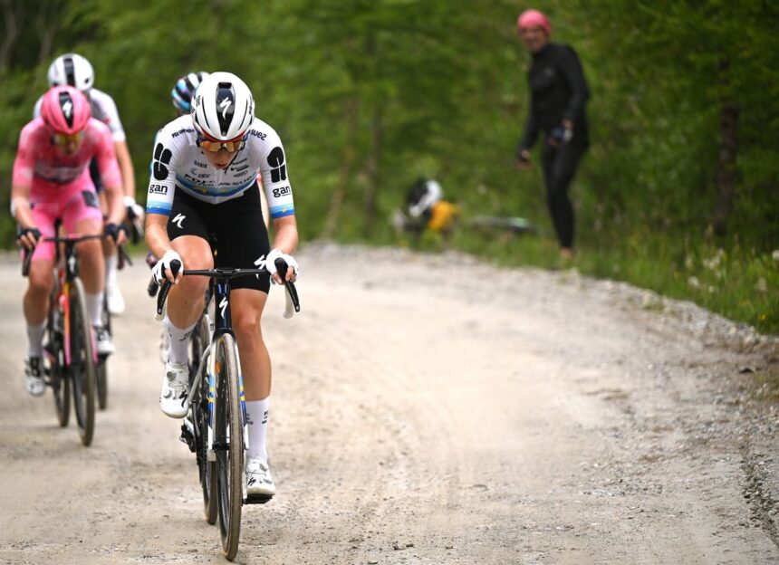 Demi Vollering wins atop Colle delle Finestre on shortened Giro d’Italia Women queen stage