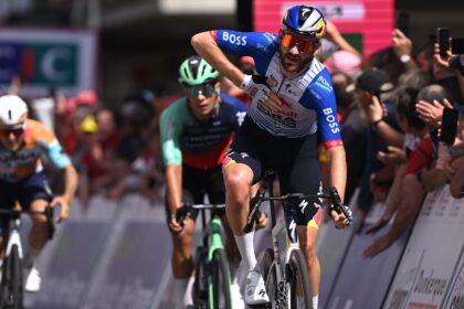 Tour de Wallonie: Jordi Meeus speeds to stage 1 victory after thrilling finale