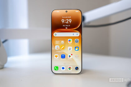 I wish Galaxy phones had this new privacy feature, but Google might nix it