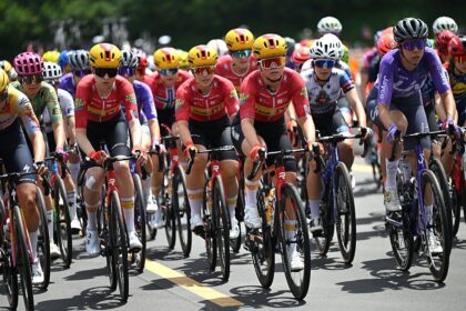 ‘We aimed to surprise everyone ‘ – Crosswind action livens up Giro d’Italia Women stage 6, but the sprinters still succeed