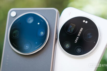 Three Android giants could be on a launch-month collision course