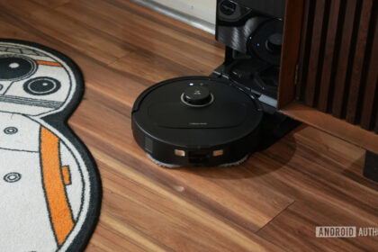 One of our favorite robot vacuums is 33% cheaper right now