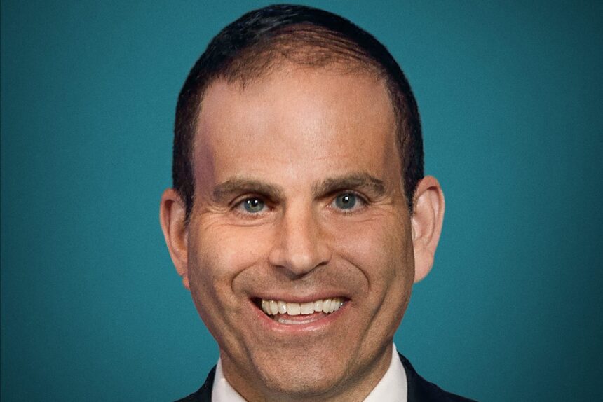 Longtime Disney Exec Jim Kapenstein, Who Helped Oversee Some Of Its Biggest Acquisitions, Joins Starz as Chief Legal and Strategy Officer