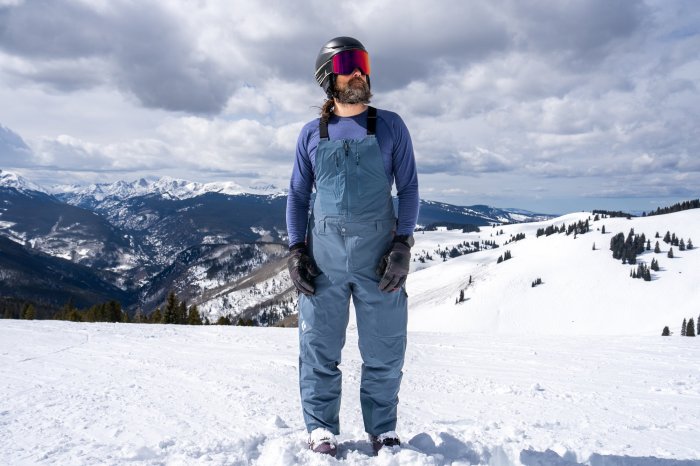 Lightweight and Flexible From the Ski Lift to the Backcountry: Black Diamond Recon Stretch Bibs Review