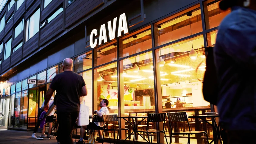 While Wendy’s and Pizza Hut Close Hundreds of Stores, This Fast-Casual Chain Is Launching Its Biggest Expansion Yet