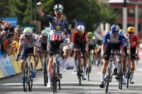 Tour Auvergne-Rhône-Alpes: Quinn Simmons blasts to victory on stage 4 from 10-rider breakaway with peloton breathing down their backs