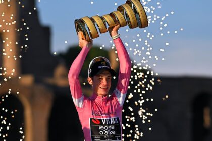 ‘Jonas’ achievements are 10 times bigger than those of Bjarne Riis’ – Why Brian Holm believes Vingegaard will win the 2026 Tour de France