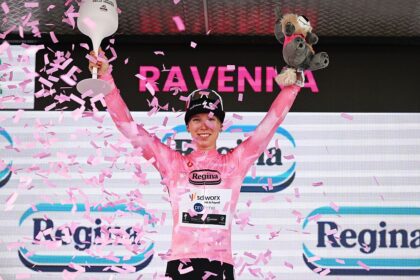 Lorena Wiebes’ bike weight disqualification: How did it happen, what happens next, and who’s to blame? Here’s everything we know