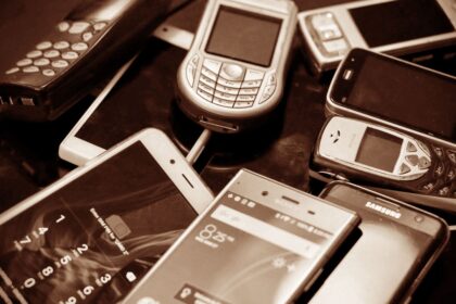 Forget eBay: This is the better way to get fast cash for an old phone