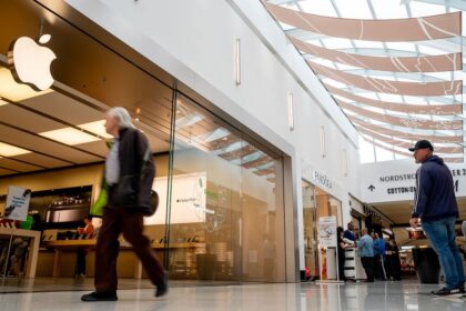 Apple says these malls got so bad it’s leaving