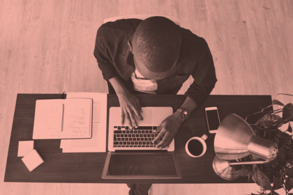 The most successful one-person businesses have these things in common