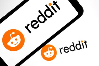 Reddit ads pose as news stories to promote AI investment scams