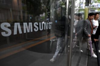 Samsung Galaxy S26 FE leak shows a camera change. See what’s different.