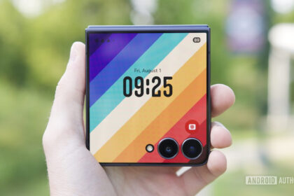 Galaxy Z Flip 8 could follow Galaxy S series with a dual-chip strategy