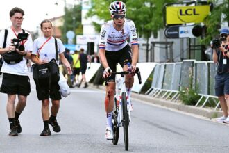 ‘This sport can be cruel sometimes’ – Tyre blowout cause of Sam Watson’s stage 4 Tour Auvergne-Rhône-Alpes crash